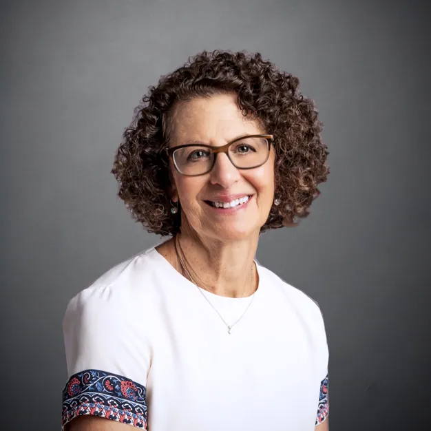 sue bova portrait